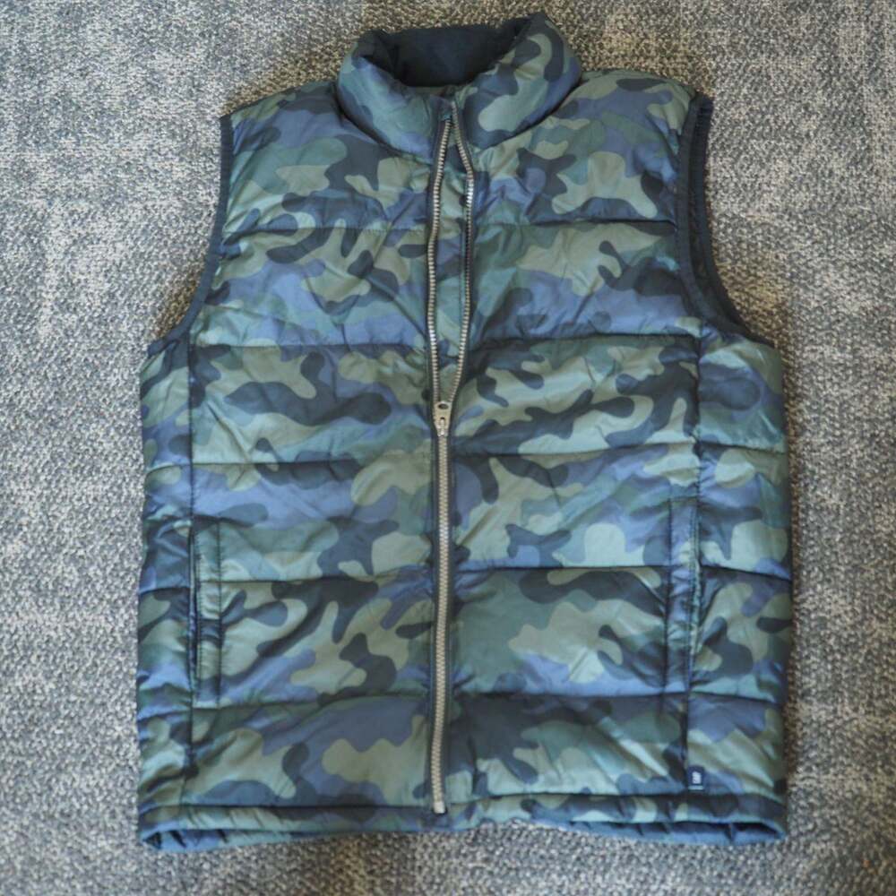 Gapkids camo puffer vest